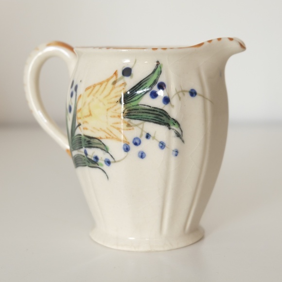 Vintage Porcelain Floral Milk Pitcher Japan - Picture 2 of 9